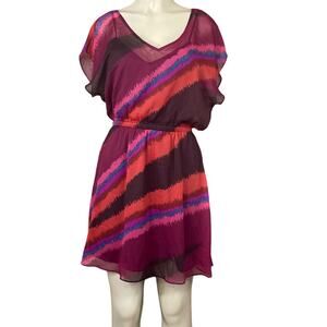 Express Sheer Ikat Short Sleeve V-Neck Dress With Liner Dress Size Medium